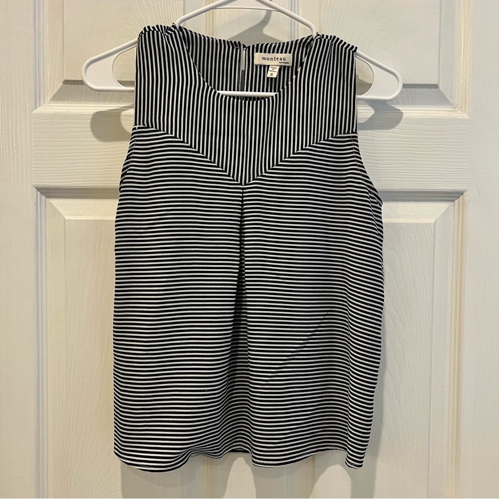 Monteau White and Navy Striped Sleeveless Top Small